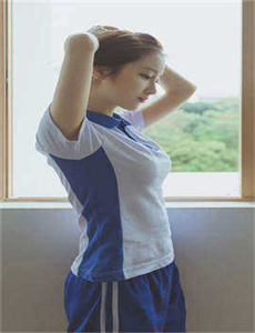 《美女操穴》