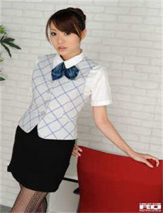 坤坤寒进桃子里嗟嗟嗟,国精产品W灬1688在线